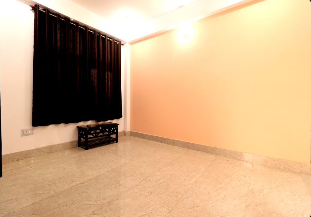 Gallery 16